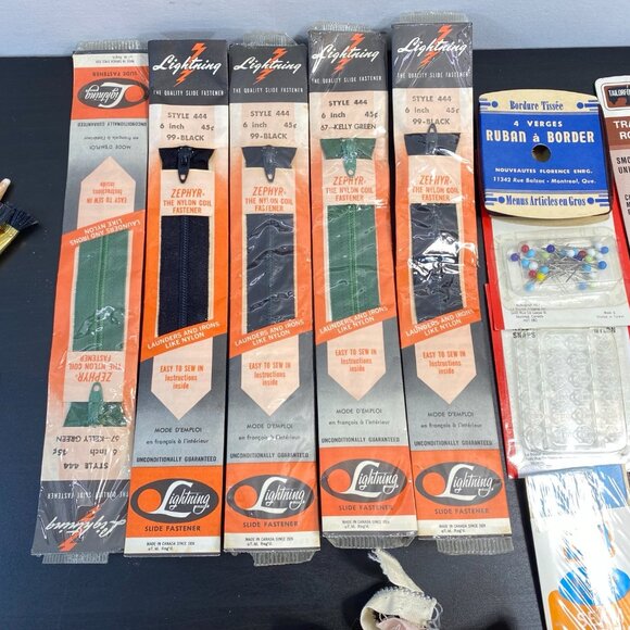 Sewing Tools, Set of 1, Sewing Notions, Zipper, Colorful, Buttons, Washable Pen - Picture 2 of 10